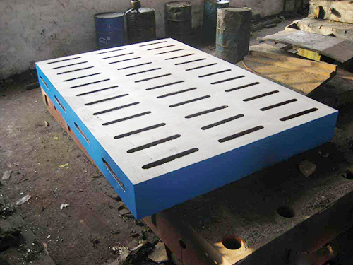 鑄鐵平臺標(biāo)準(zhǔn)及使用注意事項